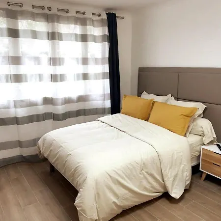 Sejour A De La Mediatheque