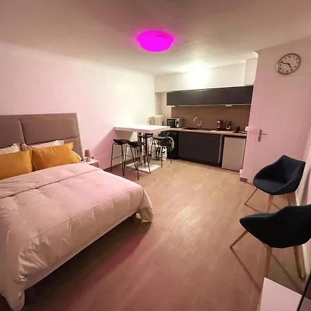 Sejour A De La Mediatheque Apartment Melun
